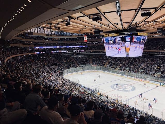 Match de Hockey au Madison Square Garden à NYC