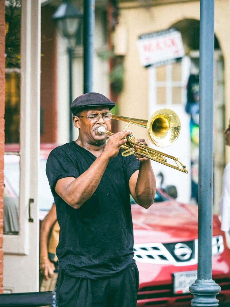 Musicien de rue à la Nouvelle-Orléans