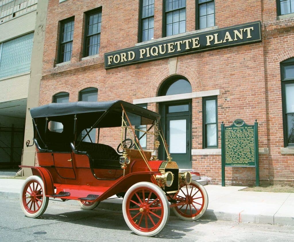 Ford Piquette Plant Avenue