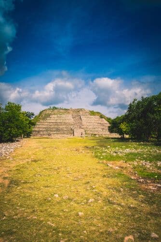 La pyramide Kinich Kakmo