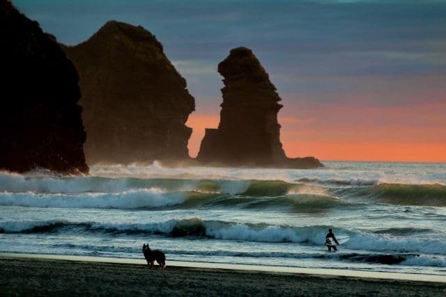 Piha Beach Auckland