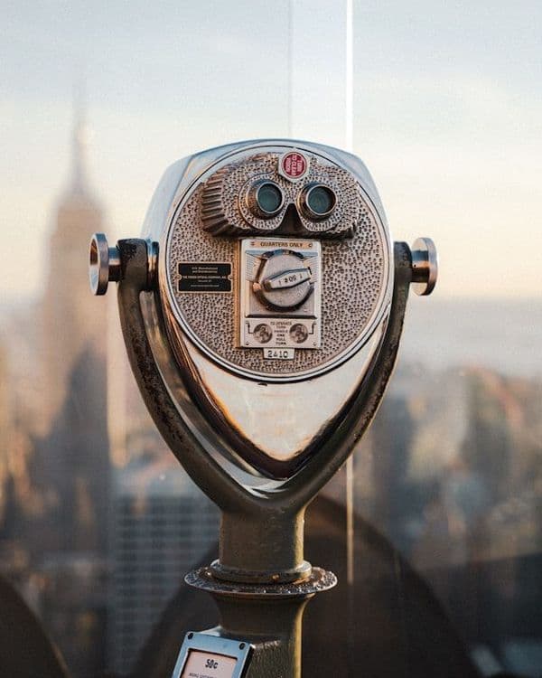 Observation du lever de soleil à Manhattan