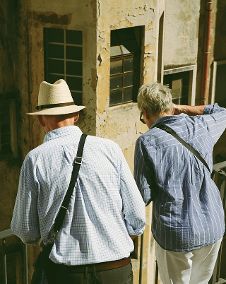 Images de deux voyageurs